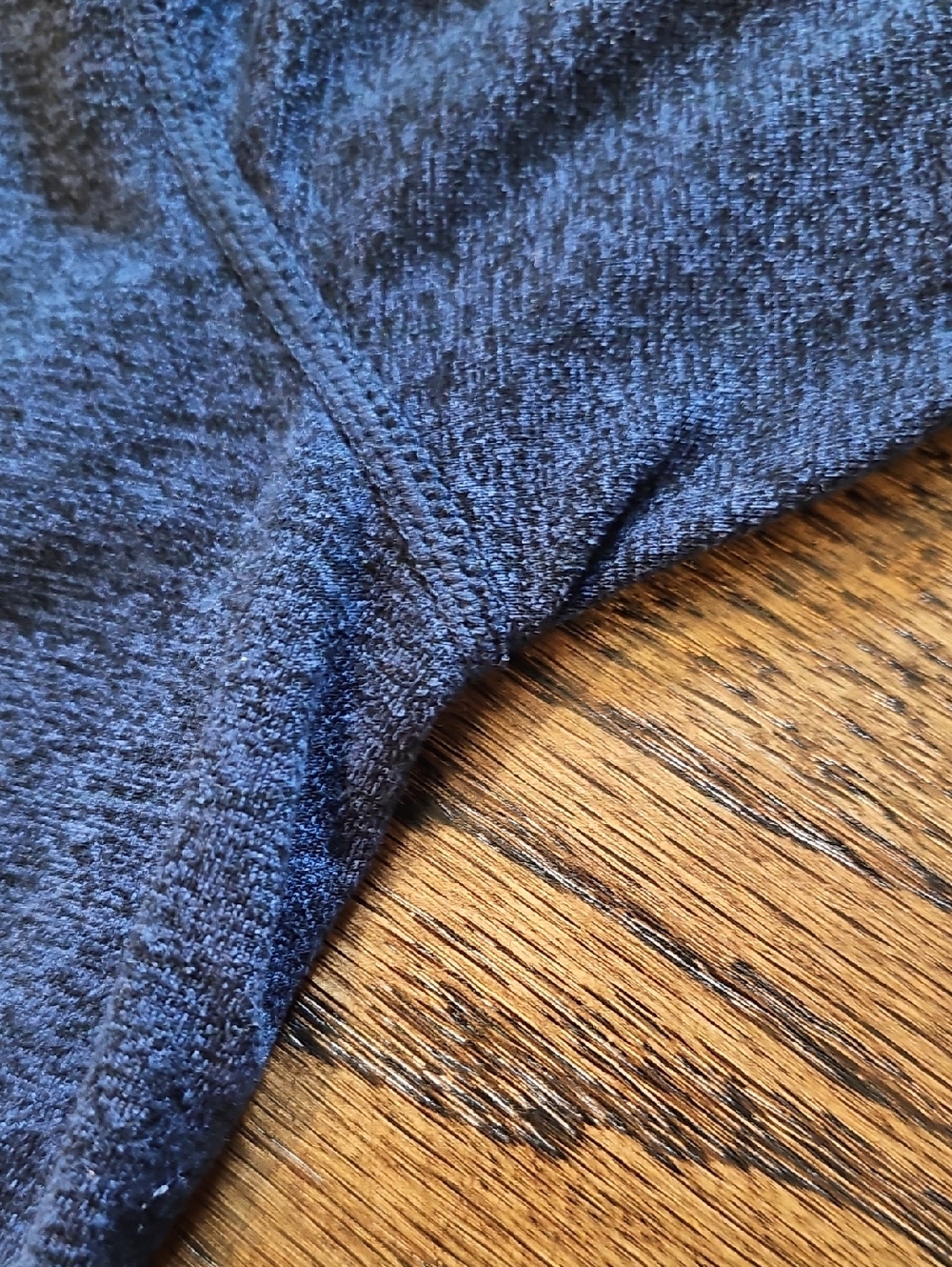 Vuori Halo Performance Full Zip Hoodie In Heathered Midnight Or Indigo Blue - Picture 9 of 10